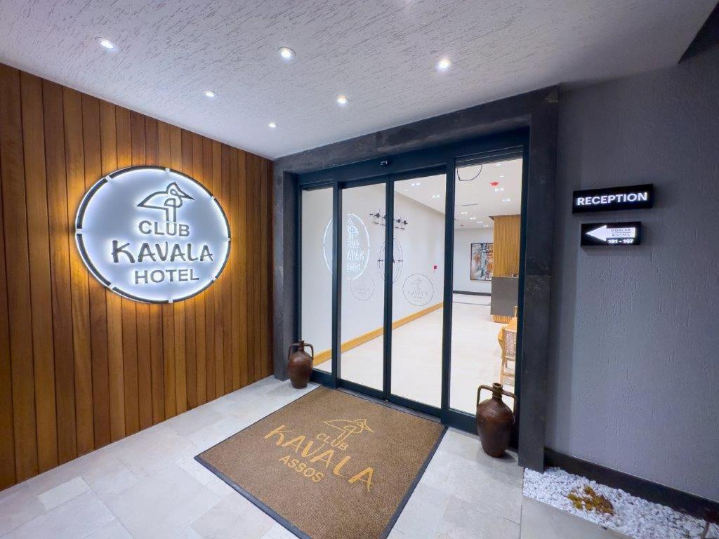 Club Kavala Beach Hotel Assos Exteriör bild