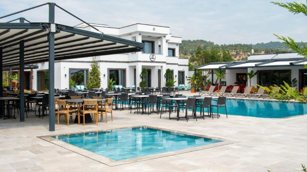 Club Kavala Beach Hotel Assos Exteriör bild