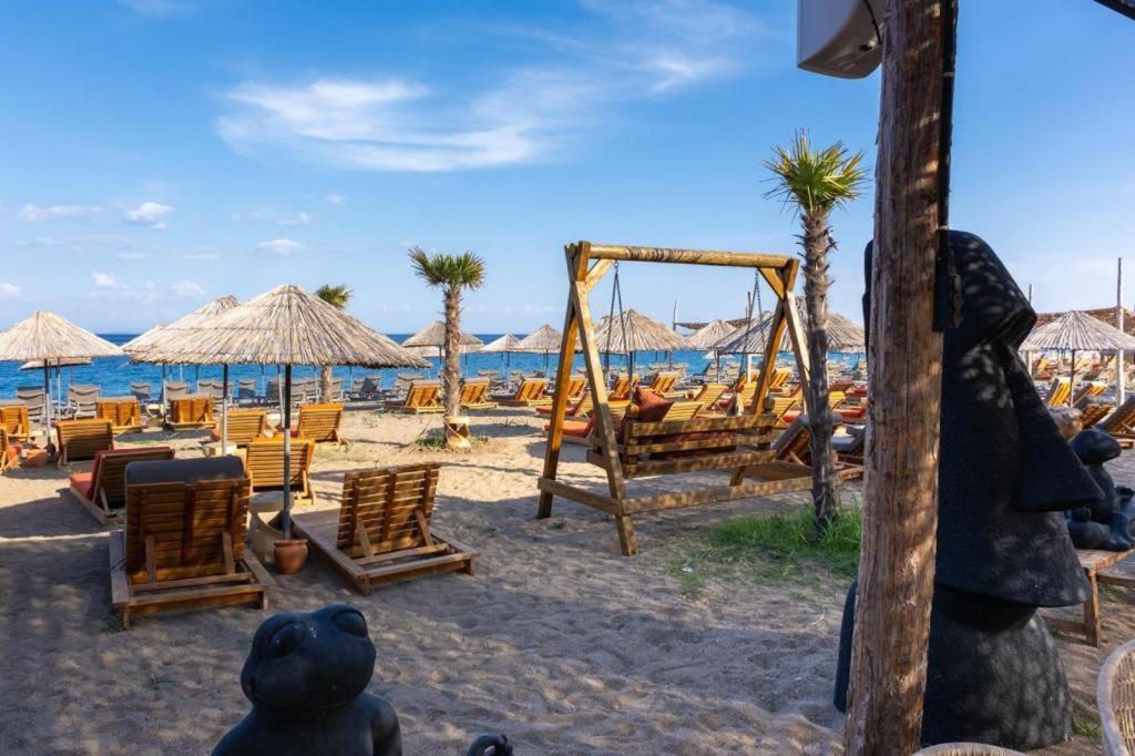 Club Kavala Beach Hotel Assos Exteriör bild