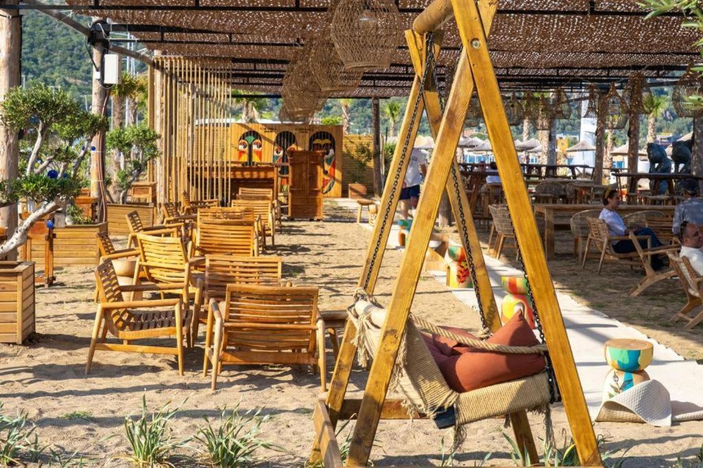 Club Kavala Beach Hotel Assos Exteriör bild